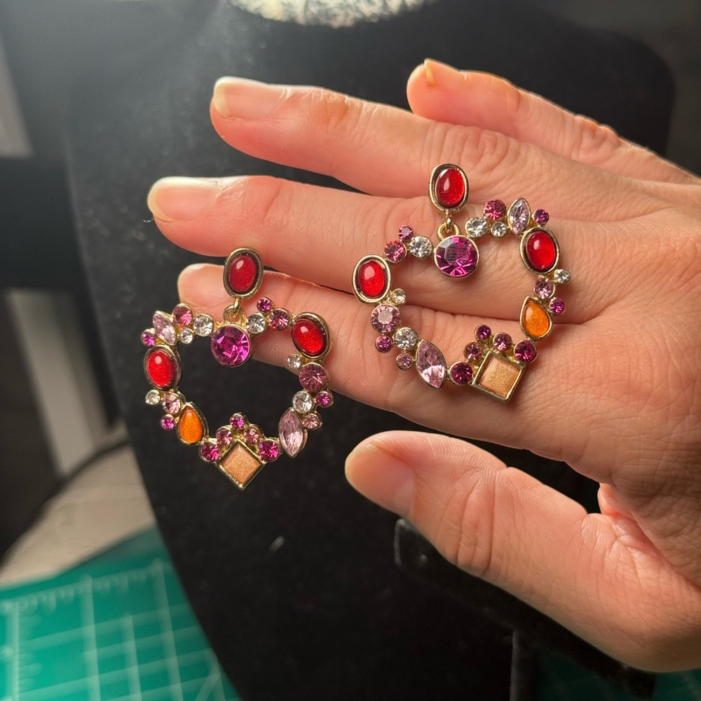 Source Unknown Red and Pink Heart Earrings‎